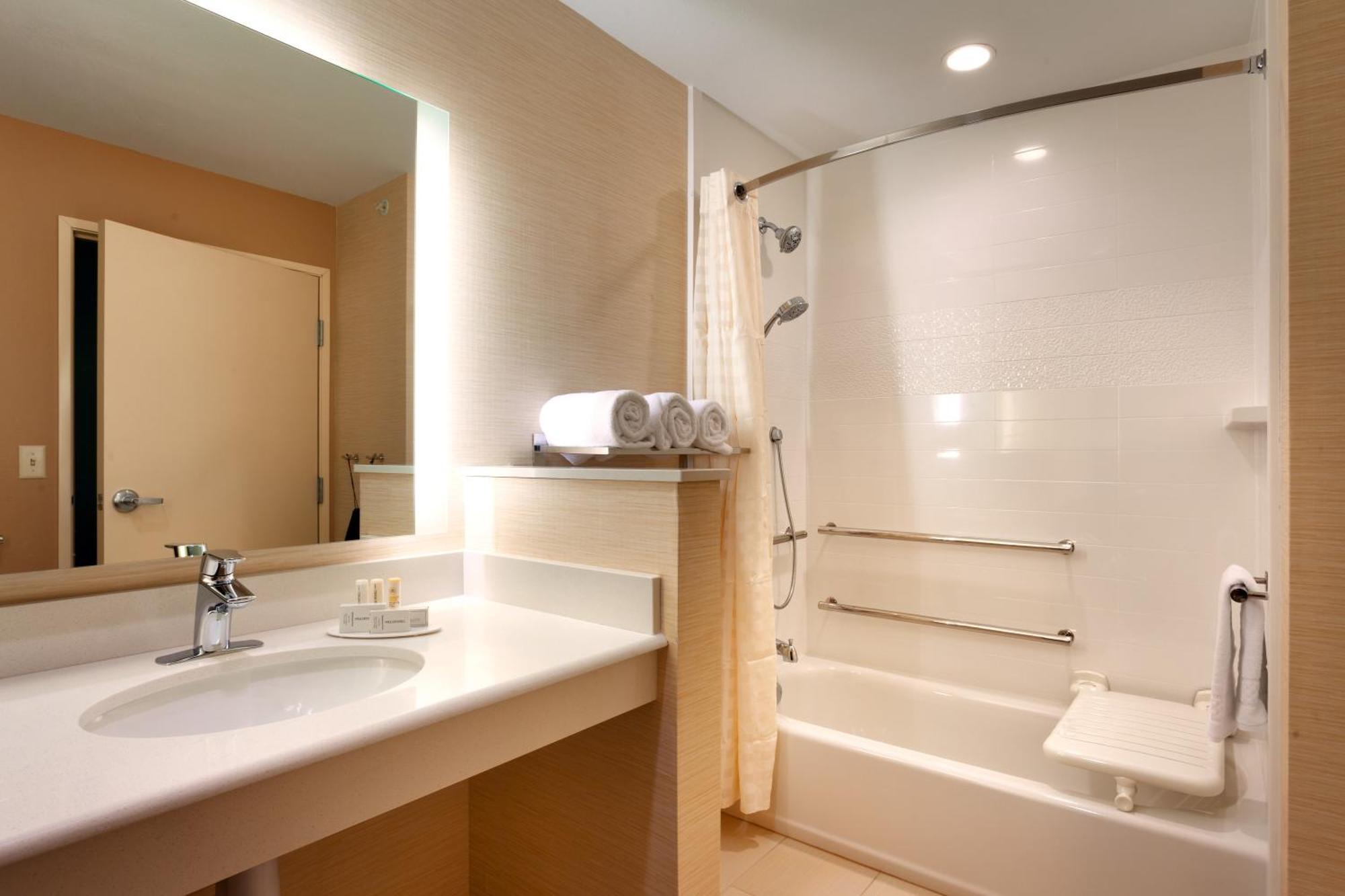 Fairfield Inn & Suites By Marriott Salt Lake City Мидвейл Екстериор снимка
