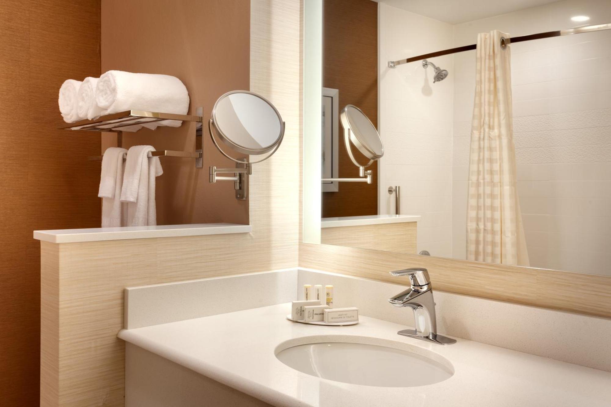 Fairfield Inn & Suites By Marriott Salt Lake City Мидвейл Екстериор снимка
