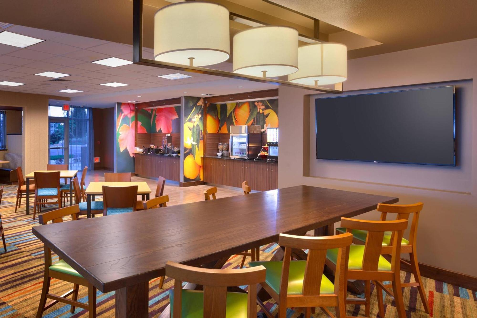 Fairfield Inn & Suites By Marriott Salt Lake City Мидвейл Екстериор снимка